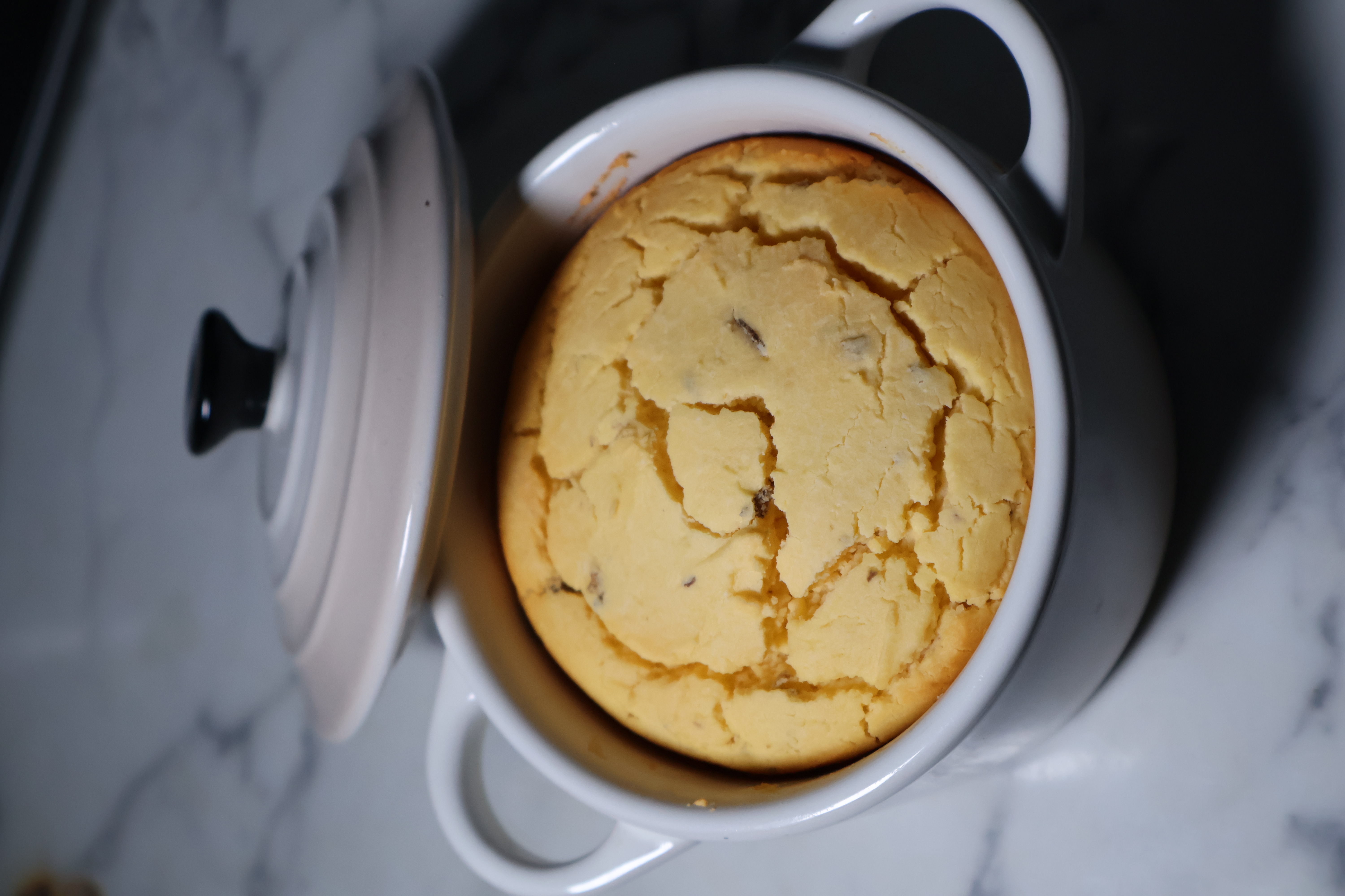 Pan de trufa — fotografía gastronómica